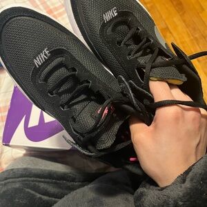 Nike Black and Pink Athletic Shoes SB Day One (GS)